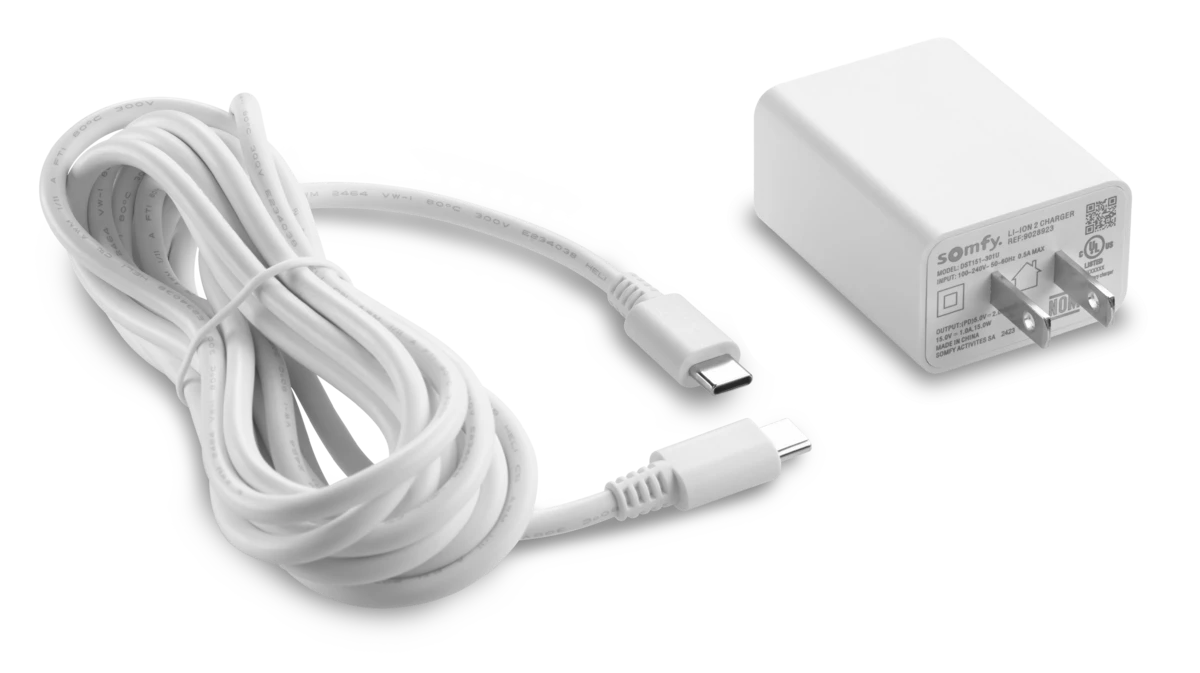 USB-C Li-ion Fast Charger (with Cable)